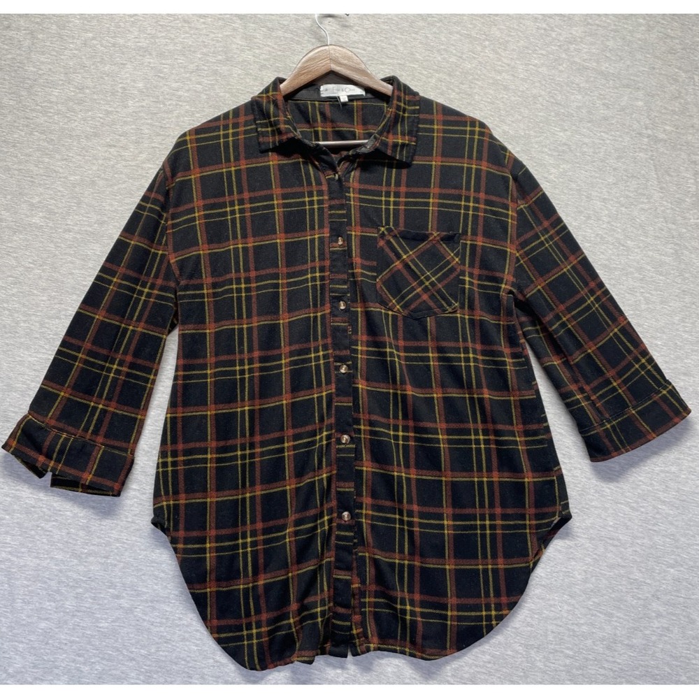 Eden & Olivia Flannel Shirt Womens Large Black Plaid Curved Hem Casual Button Up